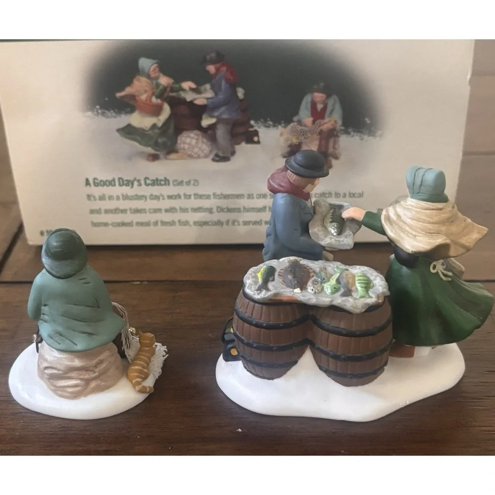 Dept 56 Dickens Village Lot Accessory Sets Ale Mates Good Days Catch Town Crier